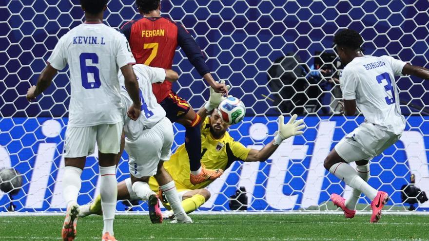 España se estrella contra Cabo Verde