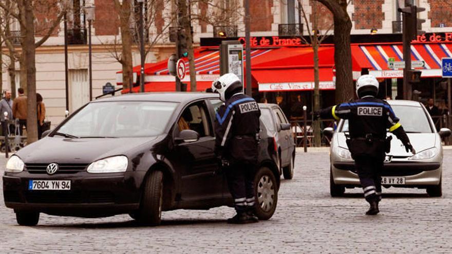 La contaminación en París: hoy solo solo matrículas pares