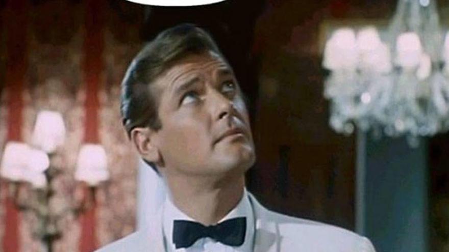 Moore protagonizó la serie ‘El santo’.