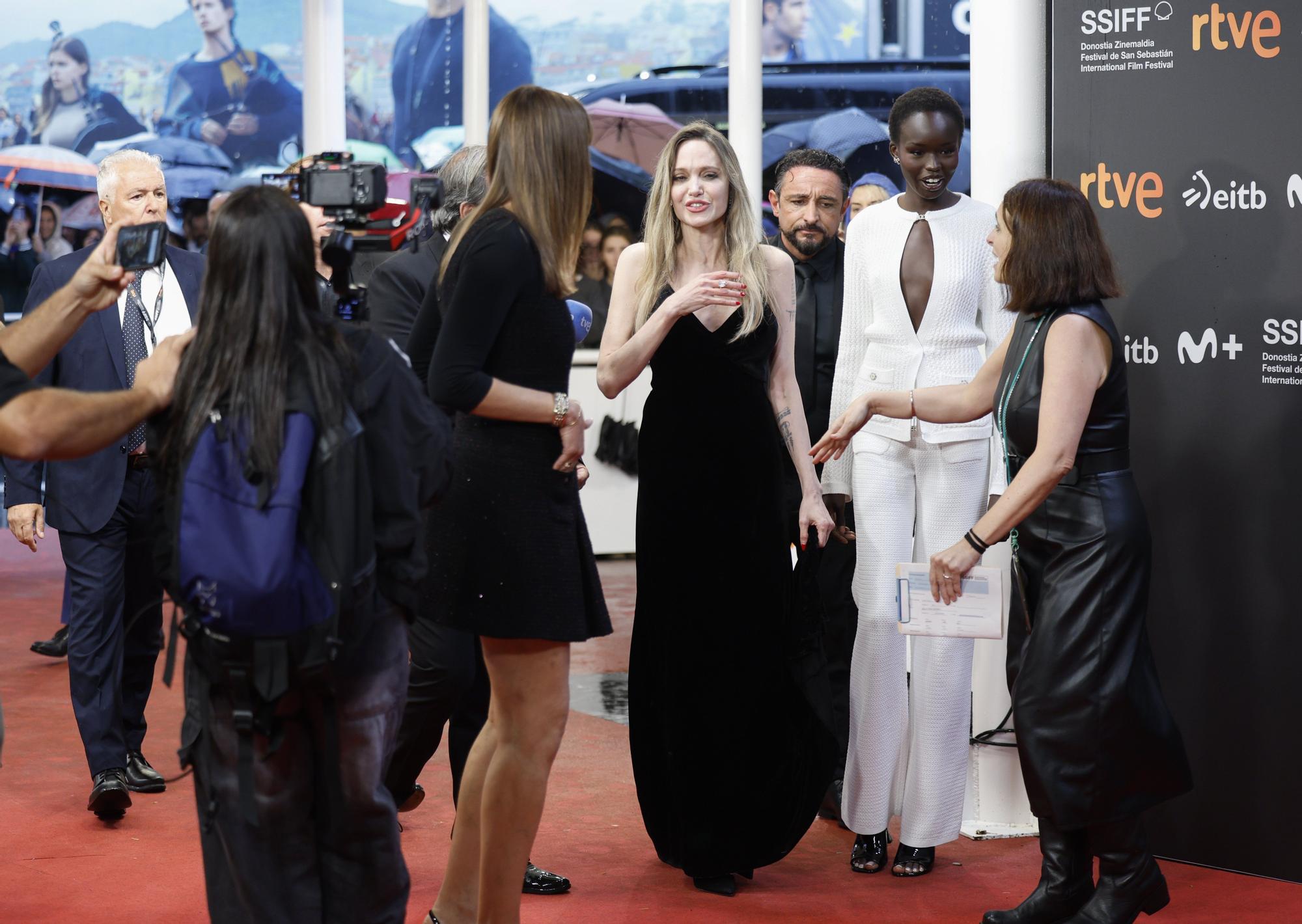 Angelina Jolie llega al Zinemaldia