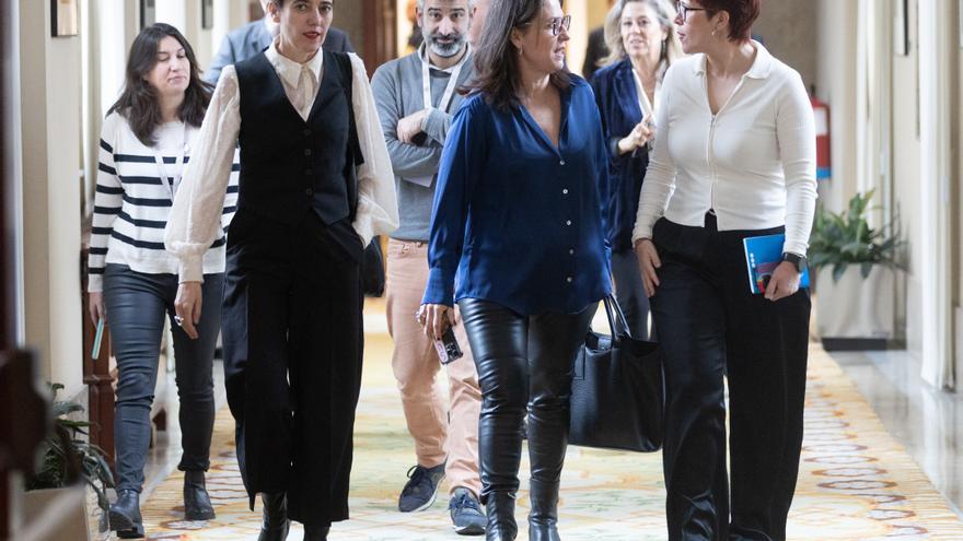 Sumar descarta de momento actuar contra los diputados de Podemos por transfuguismo