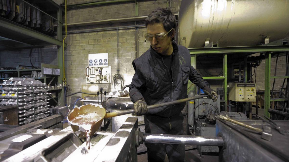 Un trabajador siderúrgico vizcaino en una imagen de archivo.
