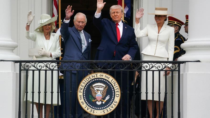 Trump anuncia la retirada parcial de aranceles al whisky de Reino Unido tras la visita de Carlos III