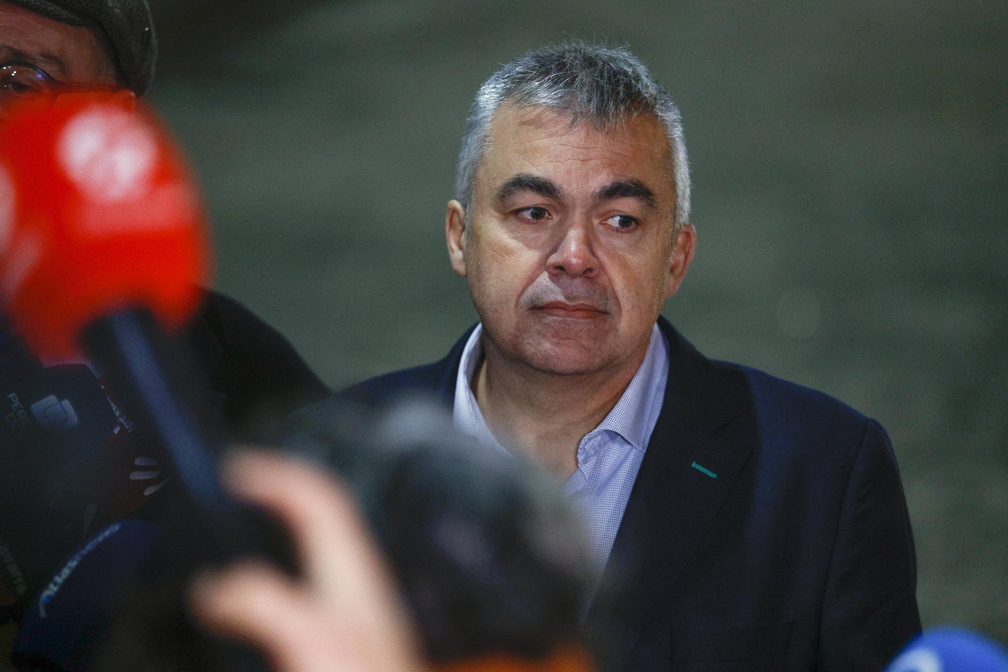 Fotos de la salida de Santos Cerdán de la cárcel de Soto del Real