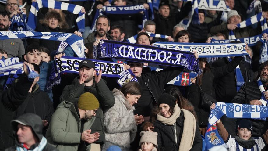 Más de 4.000 hinchas de la Real Sociedad se quedan sin ir a la Copa en Vitoria