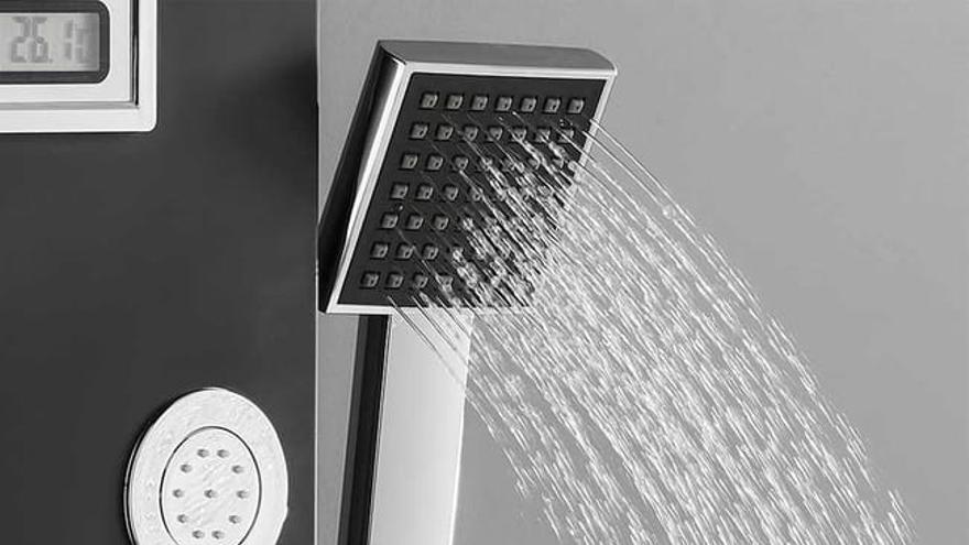La columna de ducha con sistema de hidromasaje AuraLum Max de Leroy Merlin