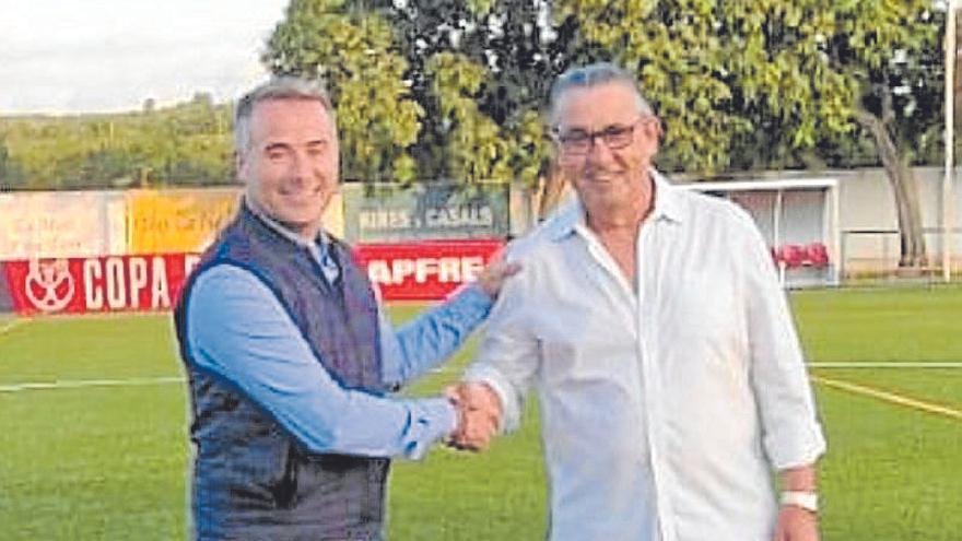 Los presidentes de Sant Jordi y Lourdes antes de su eliminatoria.