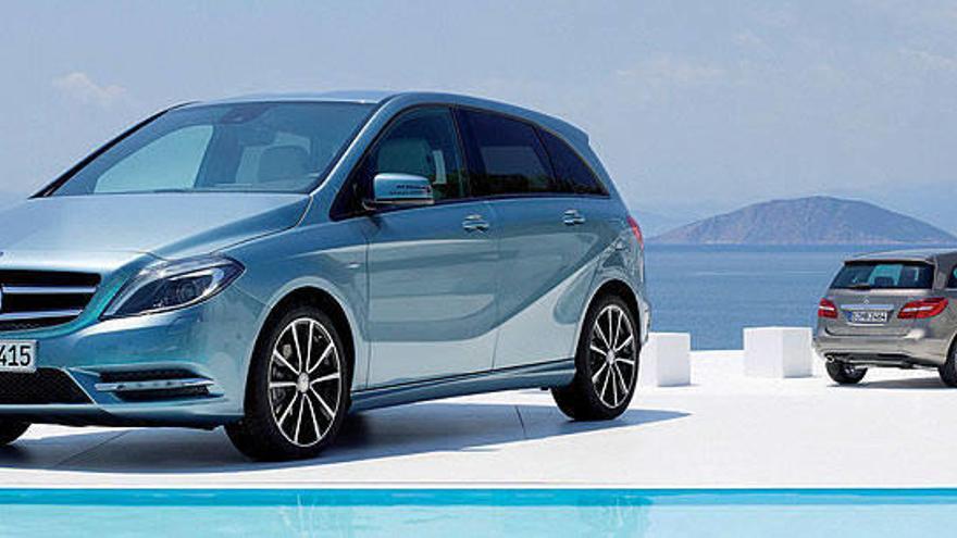 Mercedes-Benz reconvierte el Clase B