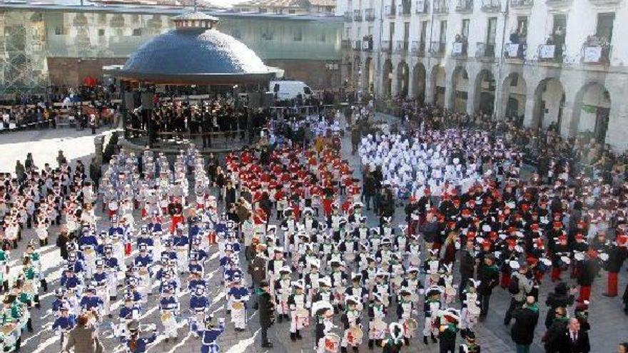 Azpeitia se alía con todos sus santos