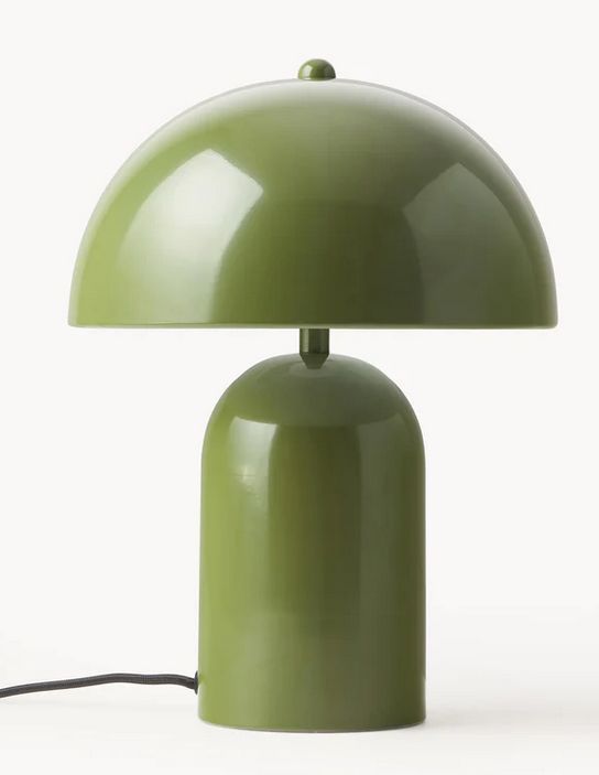 En la tienda online Westwing se puede encontrar esta lámpara de metal con diseño retro.