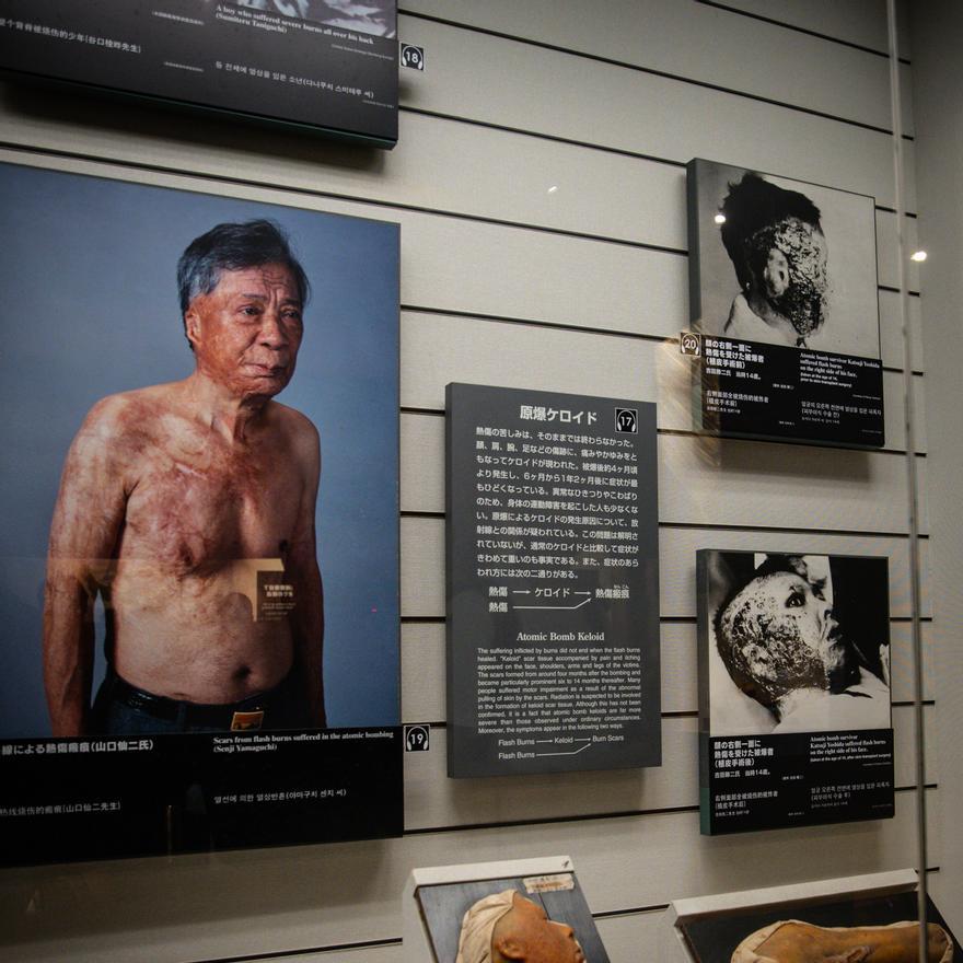 Emotiva visita de la Real Sociedad al Museo de la Bomba Atómica en Nagasaki