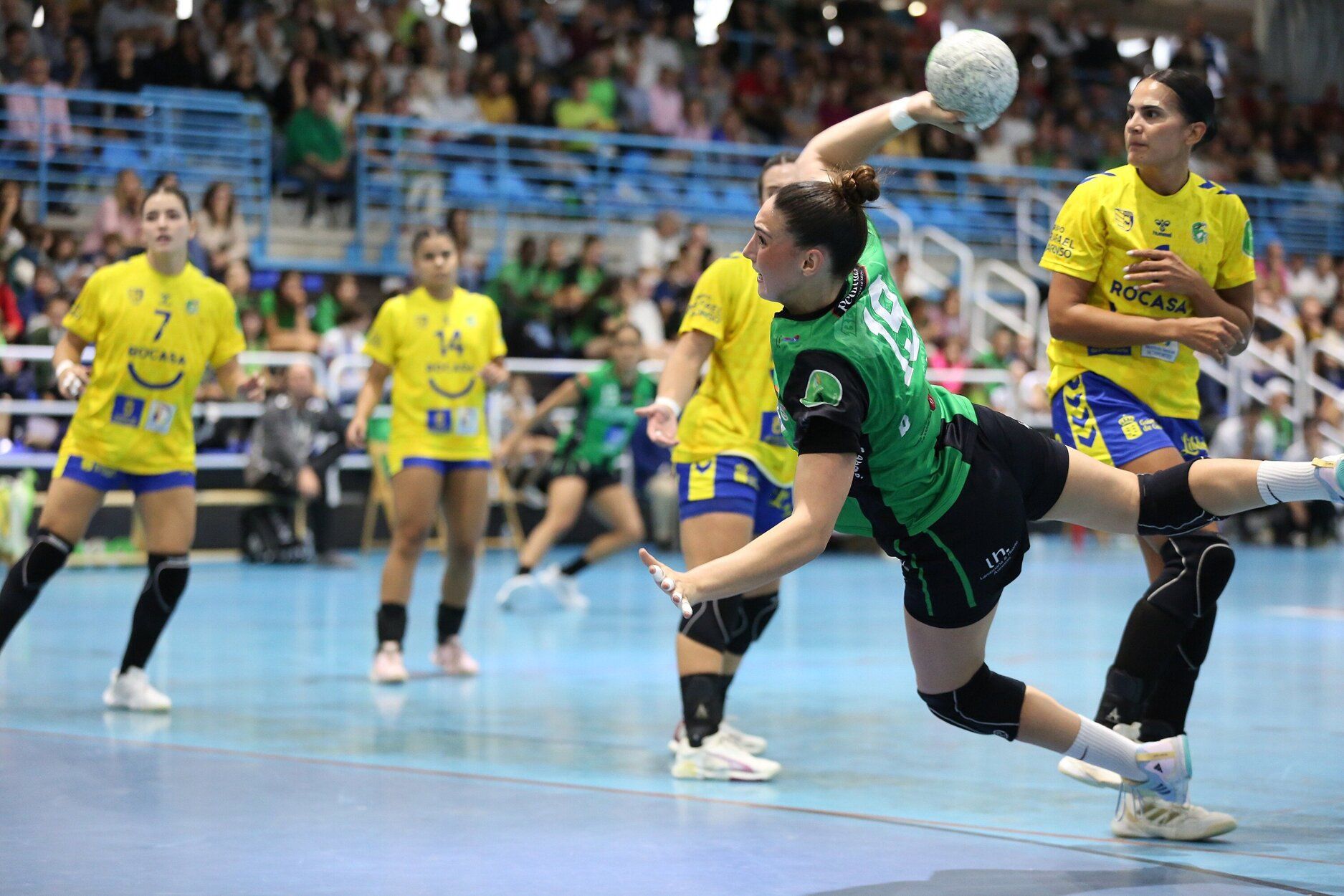 Fotos del partido entre Replasa Beti Onak y Rocasa