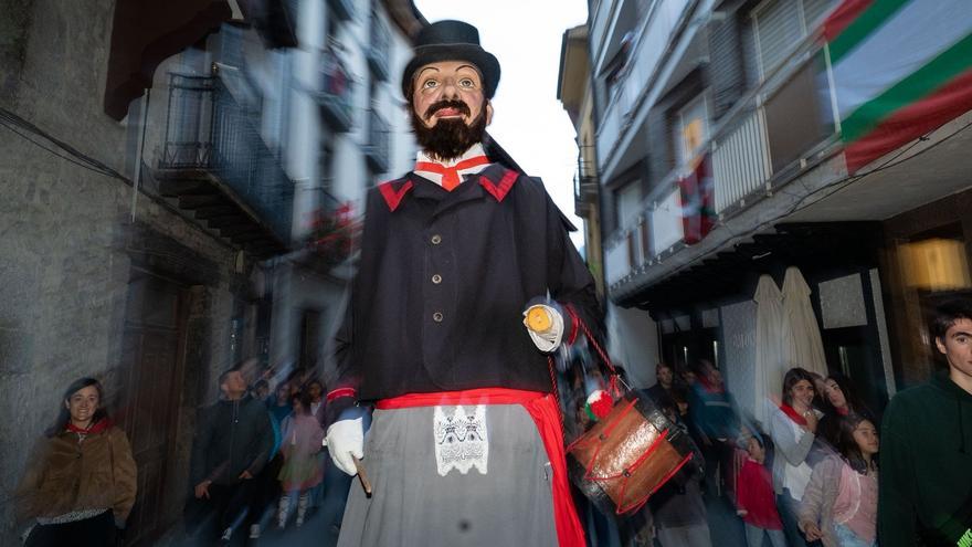 Orduña lanza una consulta popular para valorar las fiestas de Otxomaio