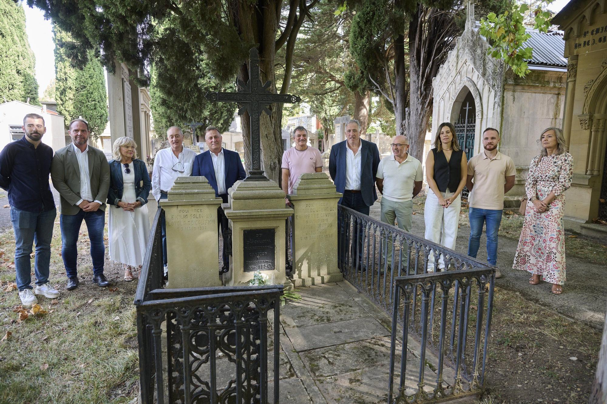 Homenaje a Pablo Sarasate en el cementerio de San José