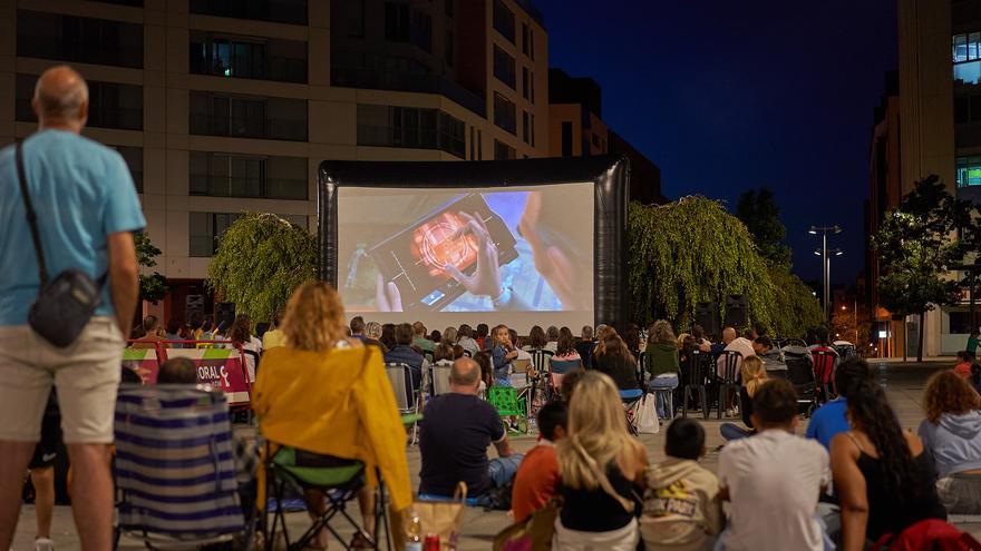 El cine al aire libre en Vitoria regresa tras las fiestas con la proyección de Buffalo Kids