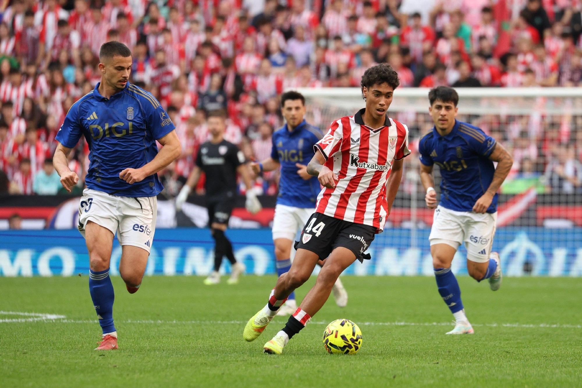 Athletic-Real Oviedo, en imágenes