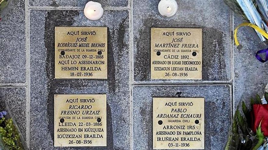 Tropezones como homenaje a cuatro guardias civiles fieles a la República