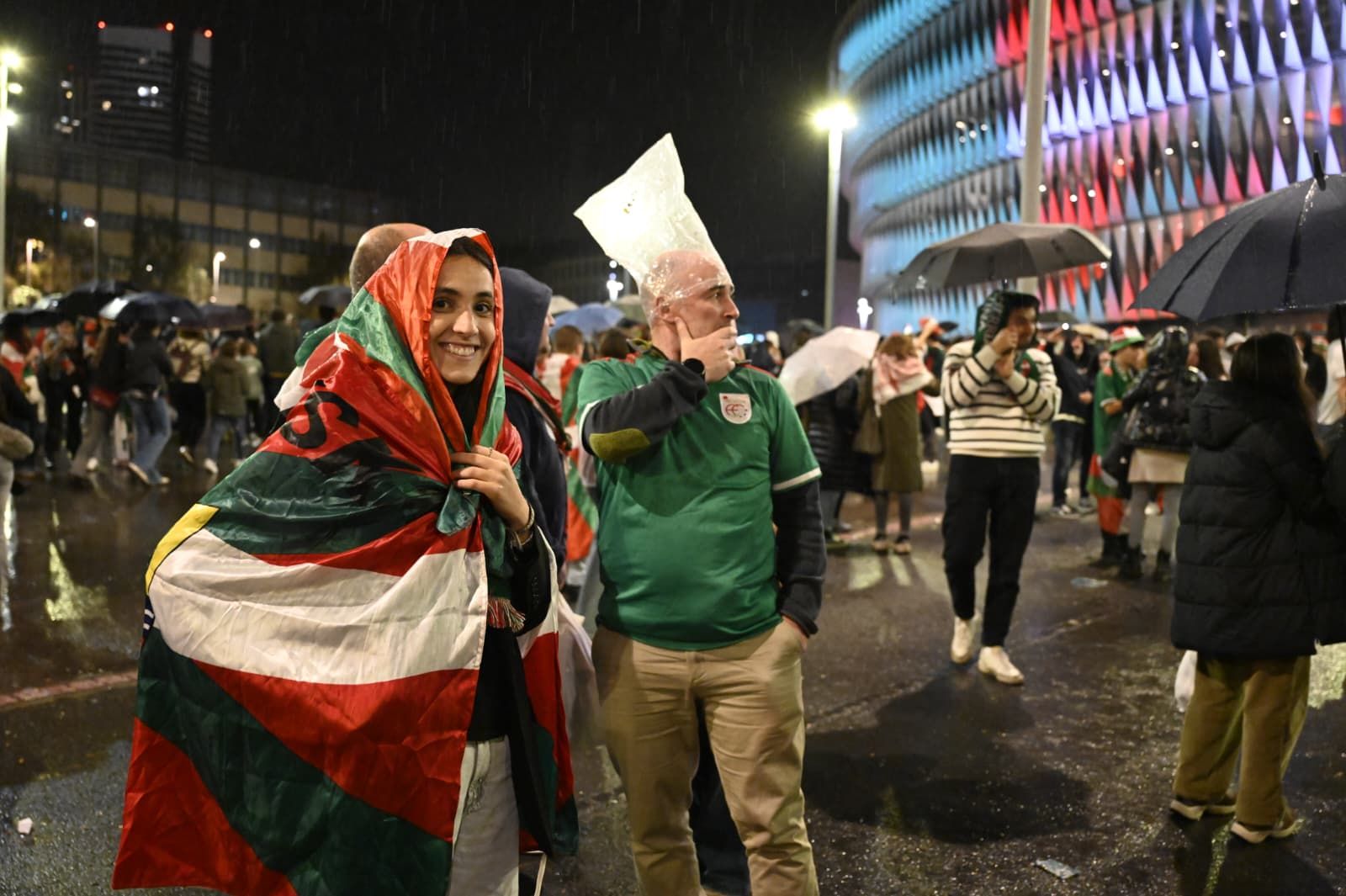 Las mejores imágenes del ambiente festivo en apoyo a Palestina