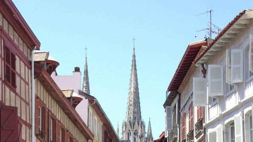 La zona comercial de Baiona.
