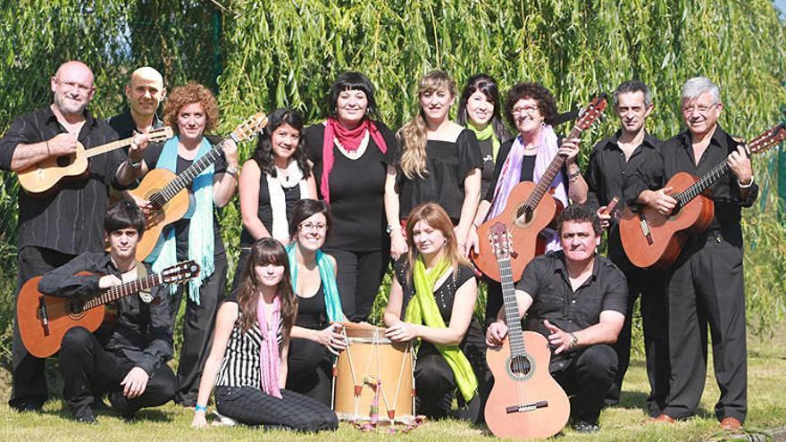Imagen de archivo de Trasteando Taldea, grupo integrado por músicos aficionados de Sakana.