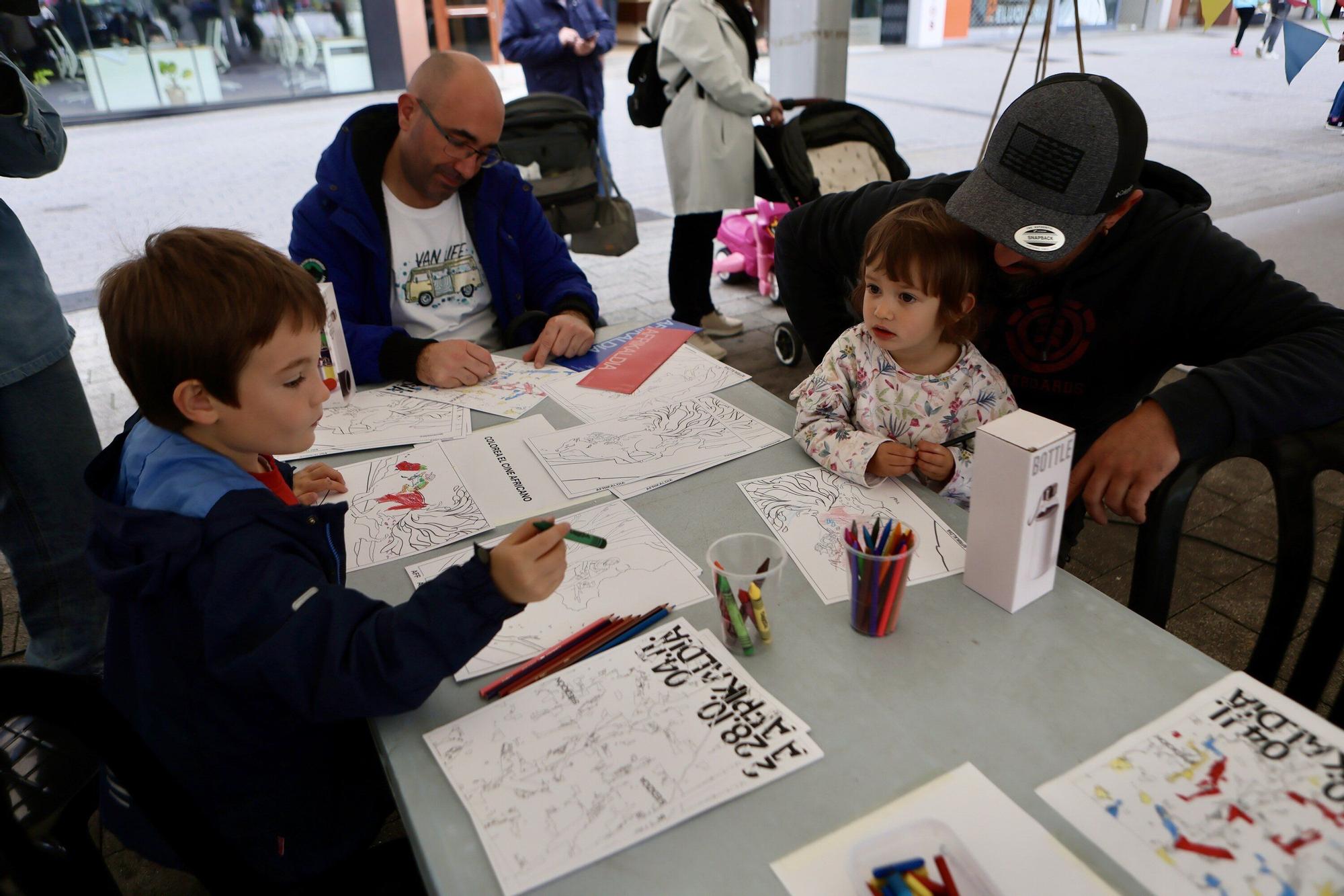 En imágenes: Encuentro intercultural en la plaza Santa Bárbara