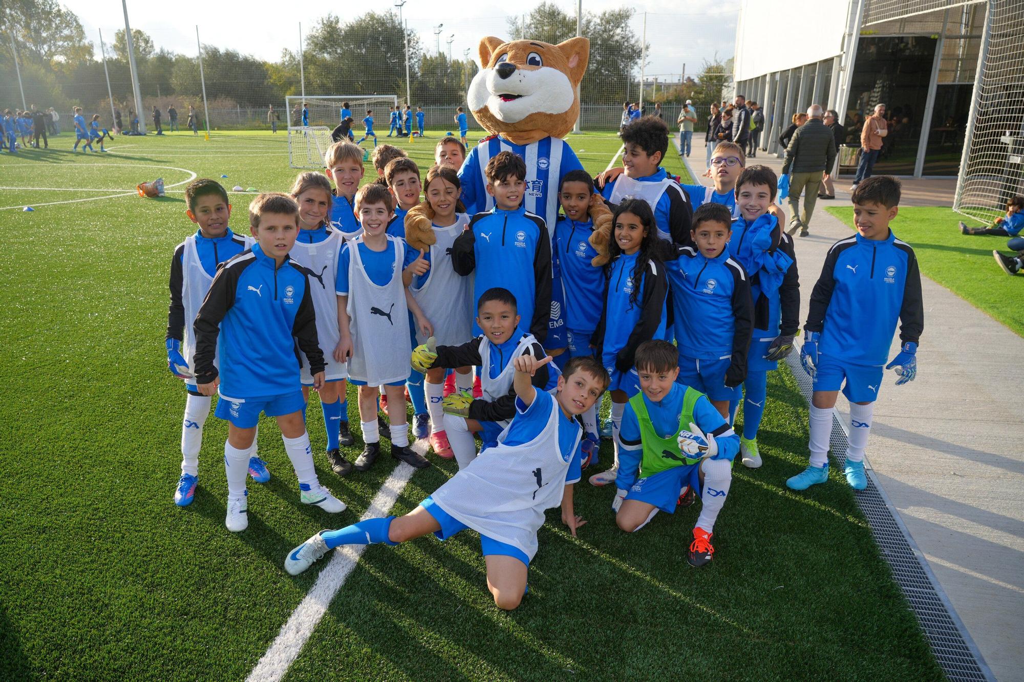 En imágenes: Comienza el curso en la Escuela de Fútbol del Alavés