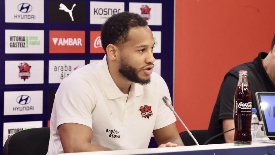 En imágenes: Presentación de Markquis Nowell como nuevo jugador del Baskonia