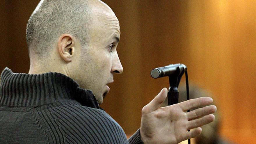 Gurutz Agirresarobe, acusado de asesinar a Joseba Pagazaurtundua, durante el juicio.