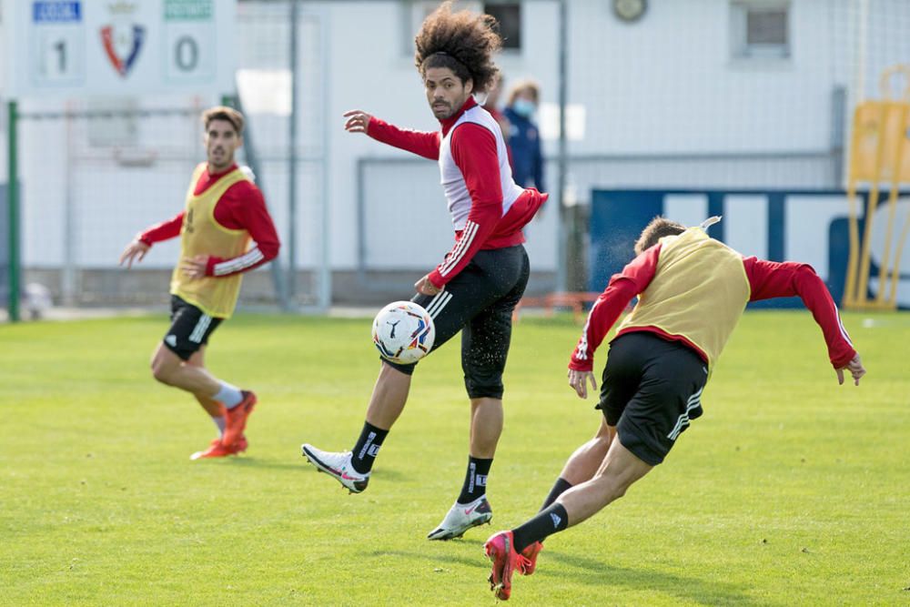 Osasuna vuelve al trabajo en Tajonar