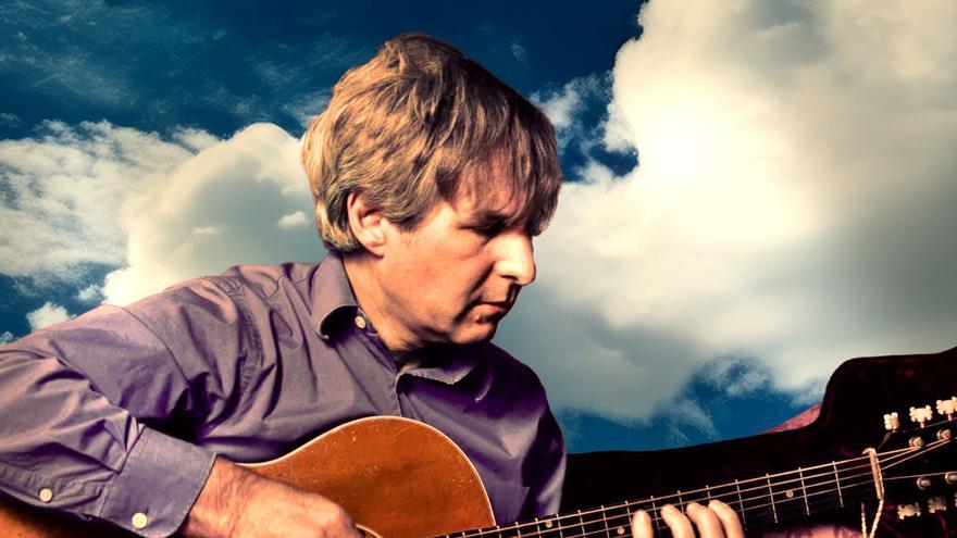 El estadounidense Chris Stamey actúa este lunes gratis en Bilbao
