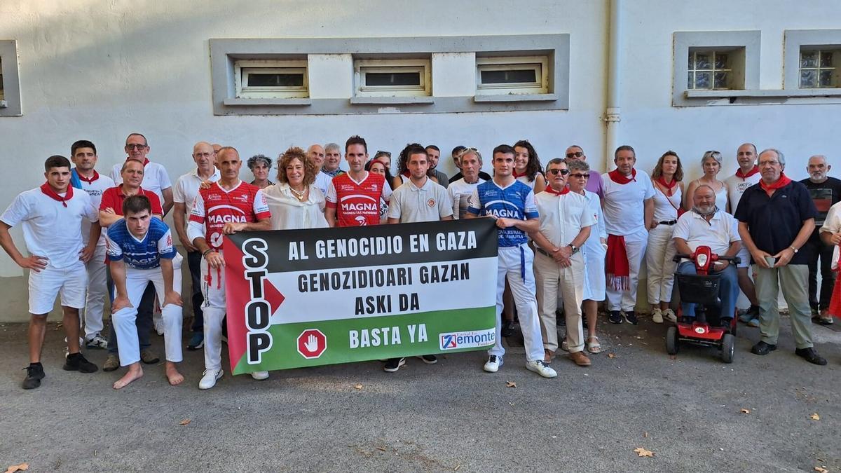 En Sangüesa también se denunció la masacre en Palestina.