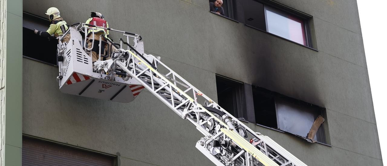 Incendio en un piso de la calle El Carmen de Barakaldo