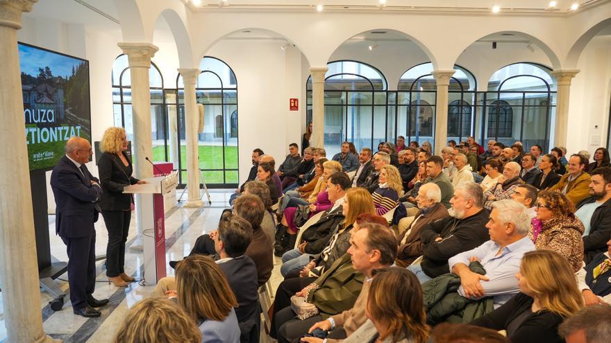 En imágenes: Presentación de la rehabilitación del Palacio Lamuza en Laudio
