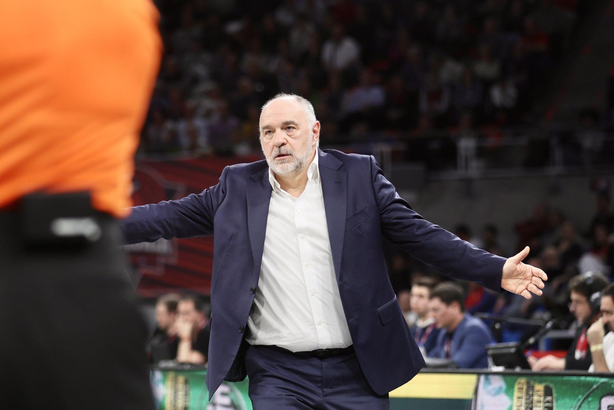 Las imágenes del Baskonia-Asvel de Euroliga en el Buesa Arena