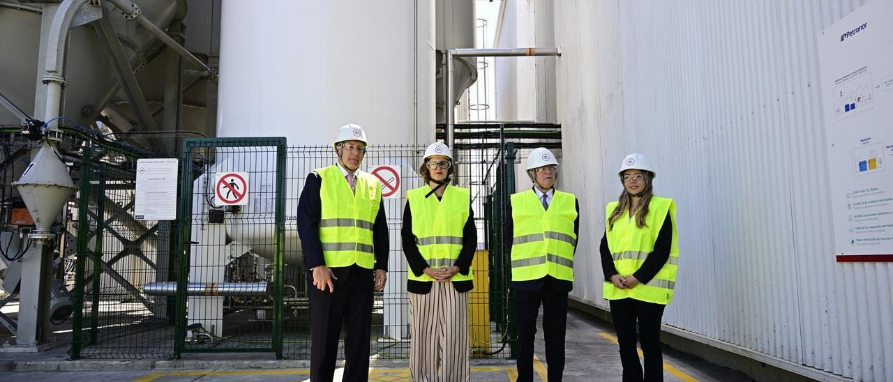 En imágenes: Petronor y O.C.O Technology inauguran la planta de materiales de construcción que captuan CO2