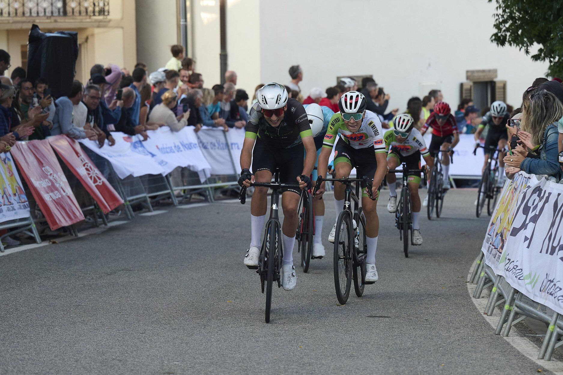 Imágenes de la tercera etapa de la Vuelta a Pamplona