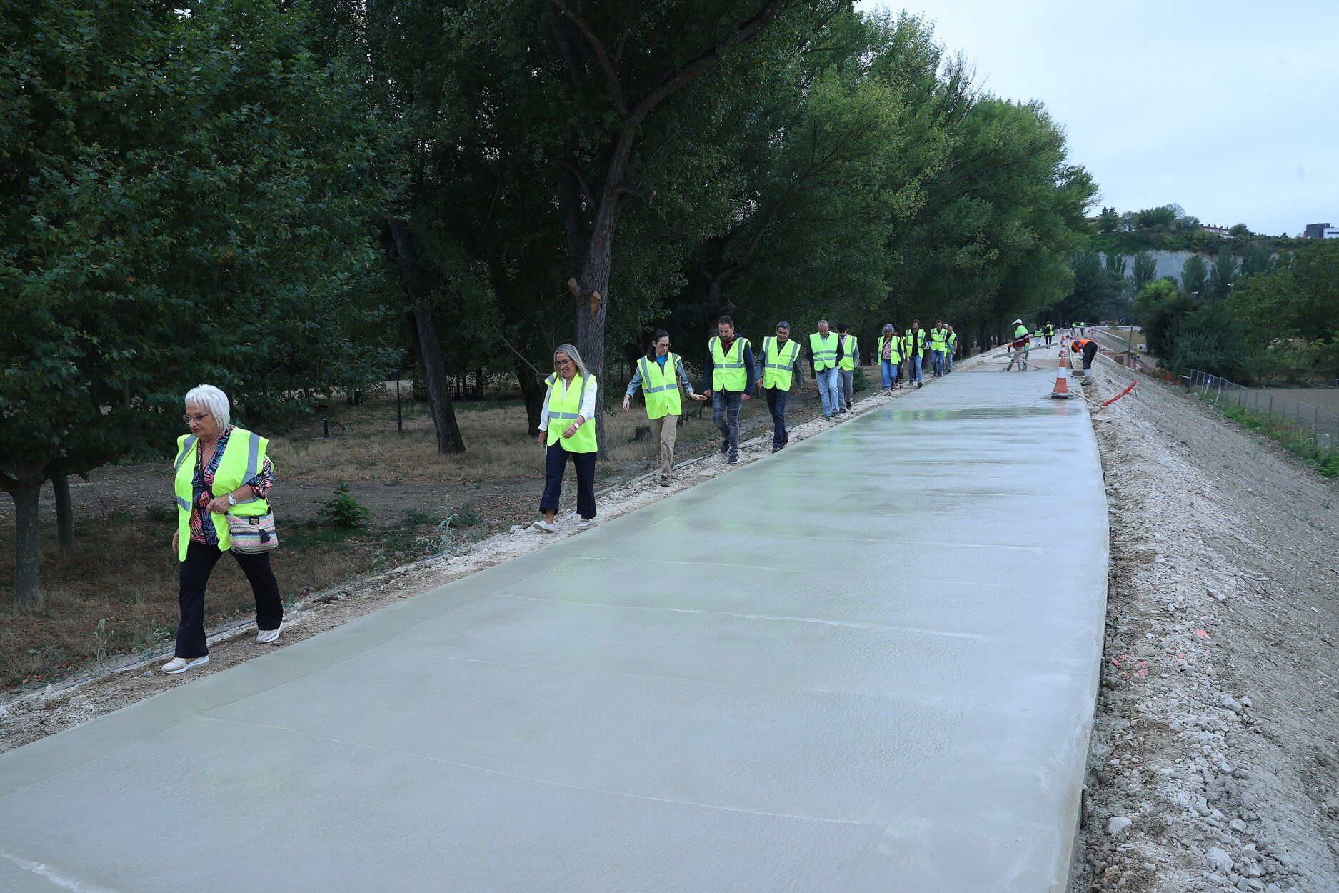 Fotos de la visita a las obras del parque de la Nopalera de Burlada