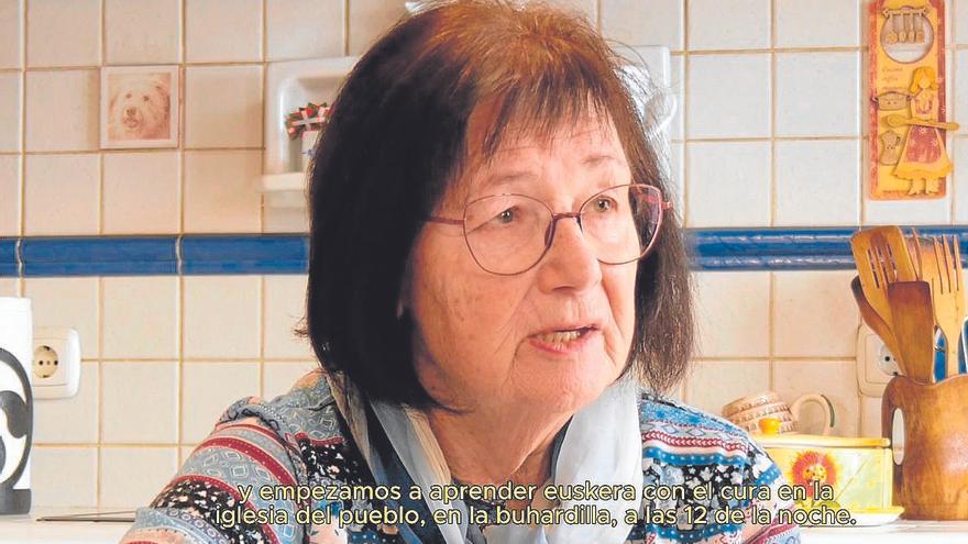 Arabar identitatea bazterretik, pantailara