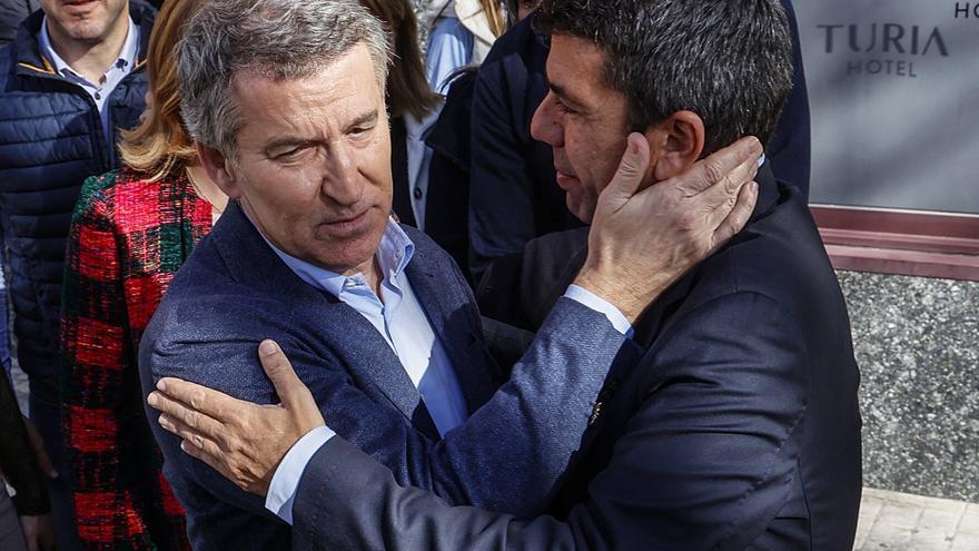 Feijóo: el bulo como proyecto político