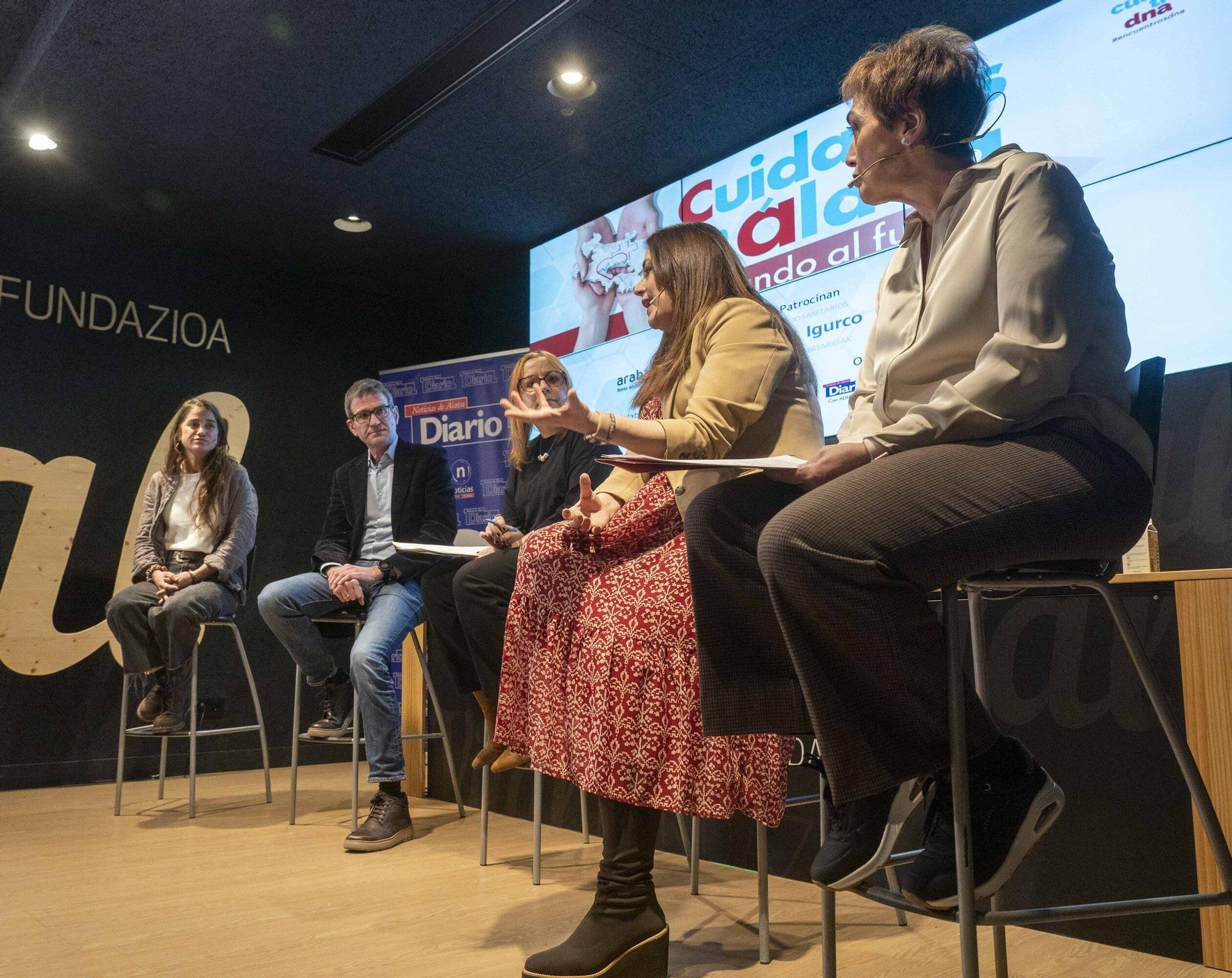 En imágenes: Cuidados en Álava: mirando al futuro