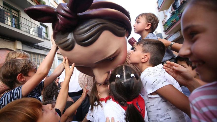 Emocionada despedida de los gigantes de Burlada