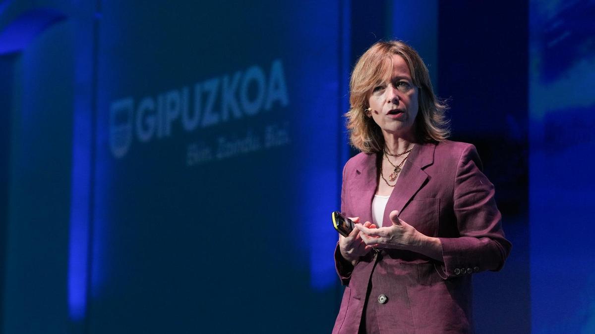 La diputada general de Gipuzkoa, Eider Mendoza, en una comparecencia anterior / Jose Ignacio Unanue La diputada general de Gipuzkoa, Eider Mendoza, en una comparecencia anterior / Jose Ignacio Unanue