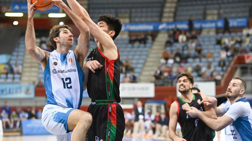 El Gipuzkoa Basket gana al Cantabria y sigue con su escalada (88-77)