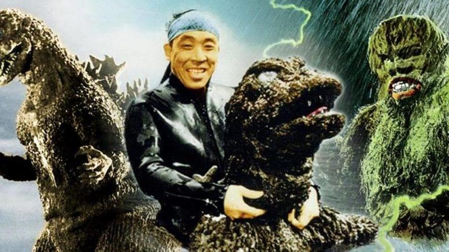 Haruo Nakajima, con sus personajes.