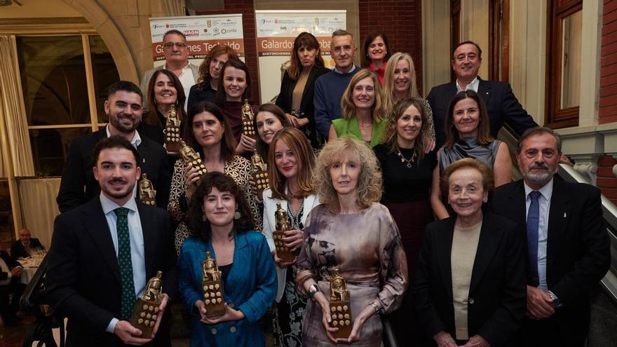 Los premios Teobaldo 2025 reconocen la excelencia y el compromiso del periodismo navarro