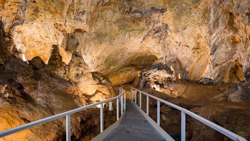La espectacular y desconocida cueva "Patrimonio de la Humanidad" de Bizkaia