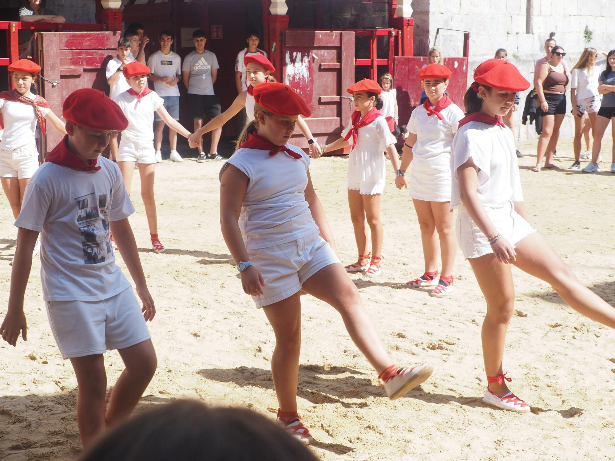 Zestoa ya respira ambiente de fiesta