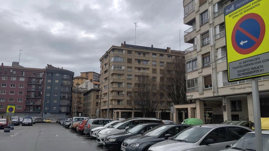 El puerto de Pasaia responde que es su competencia regular el aparcamiento en sus ámbitos
