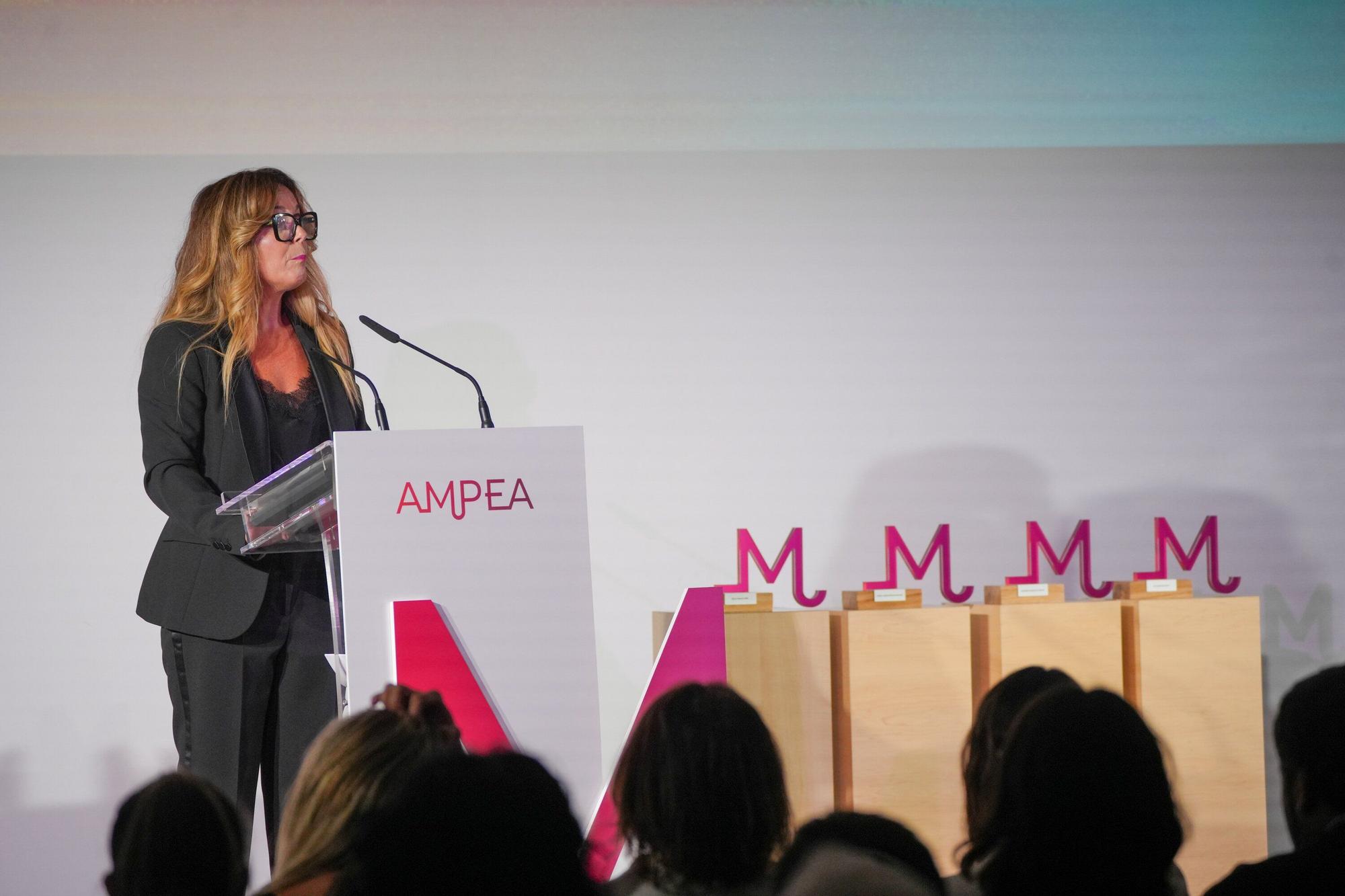 En imágenes: AMPEA premia a cuatro mujeres alavesas con una "extraordinaria trayectoria" profesional