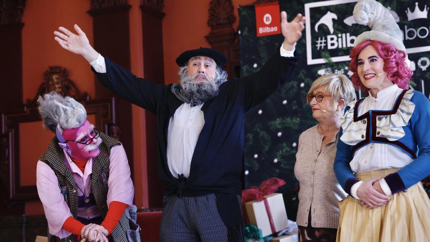 Olentzeroren eta Mari Domingiren kalejirarako operatibo berezia prestatu du Bilboko Udalak